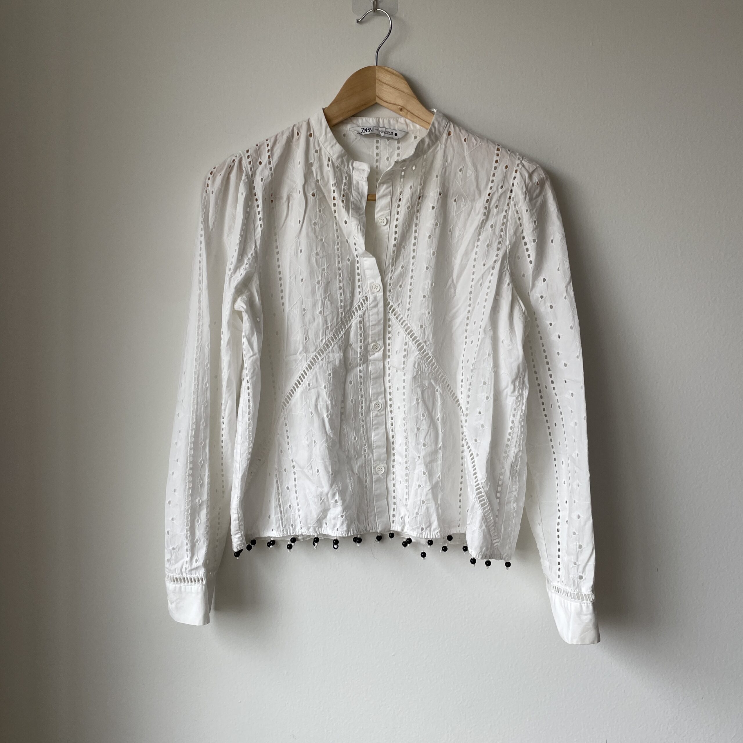 Camisa blanca ojalillo